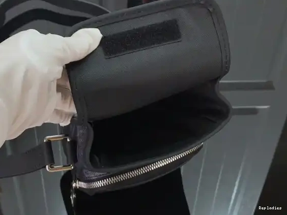 Cheap AMAZON VUITTON NANO MESSENGER LOUIS 0616